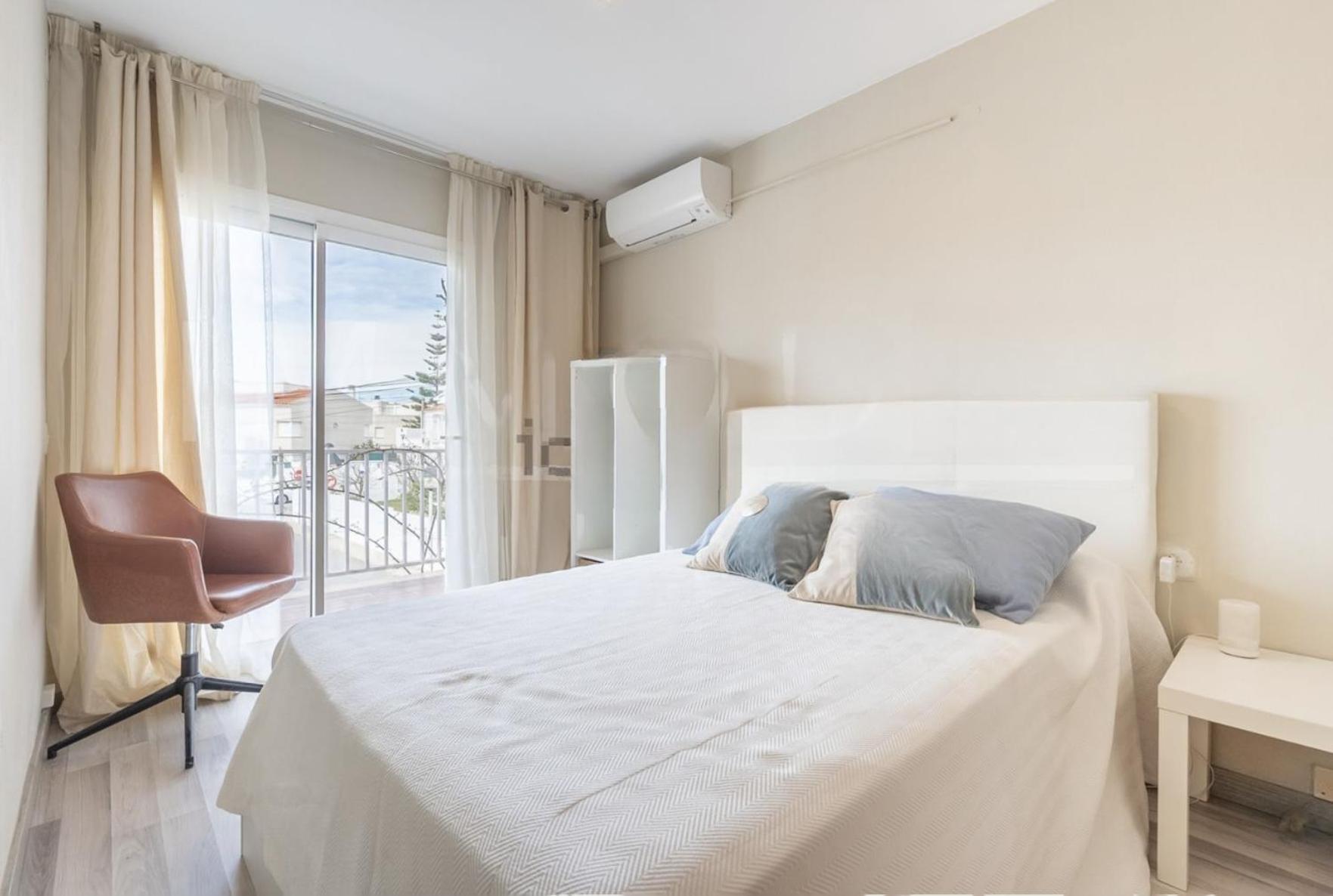 מלון קמארוגה Casa Compartida Con Huespedes La Creu מראה חיצוני תמונה