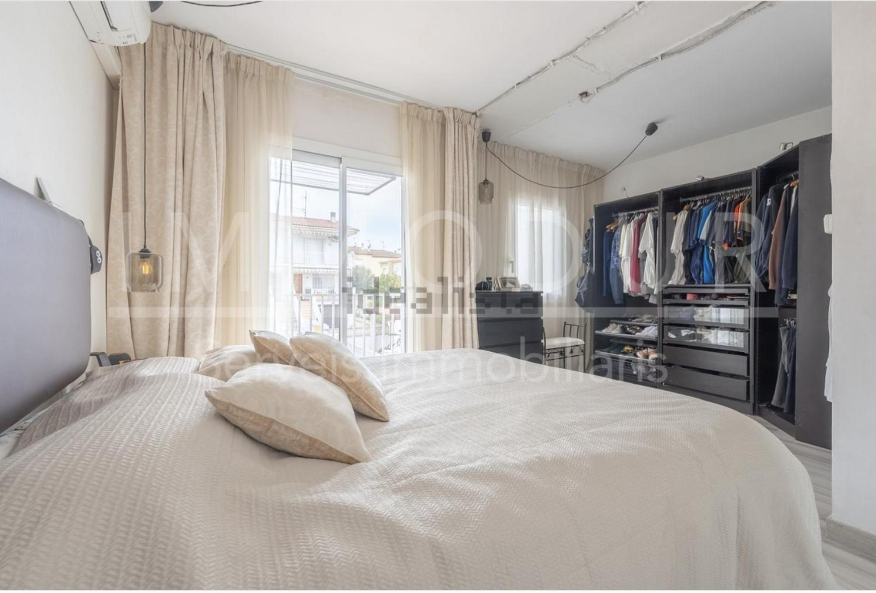 מלון קמארוגה Casa Compartida Con Huespedes La Creu מראה חיצוני תמונה